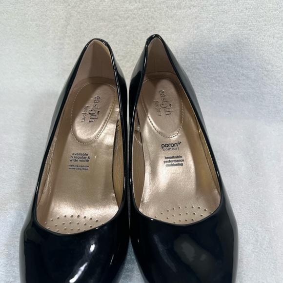 East 5th black patent leather shoes. NWOT - Picture 2 of 4